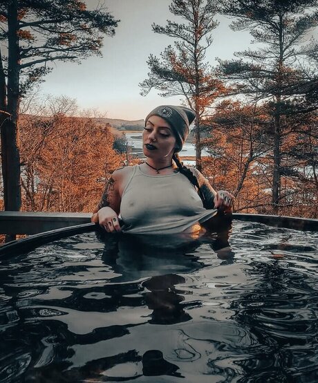 Niki Dysnomia modèle photo