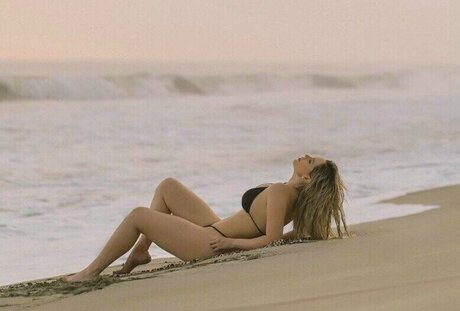 Debanhy Ariadne modèle de sexe galerie