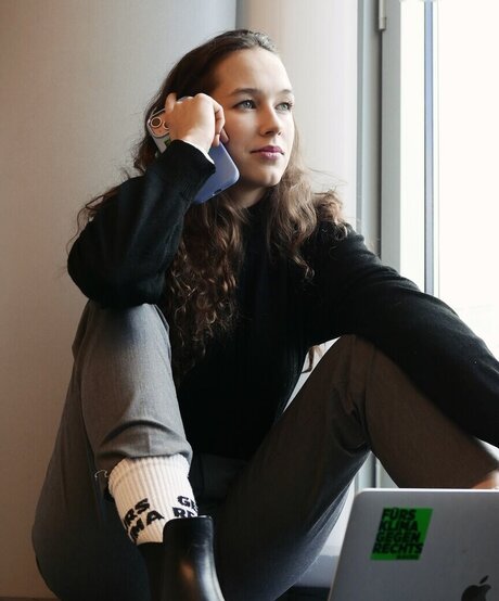 Lena Schilling modèle adulte photo