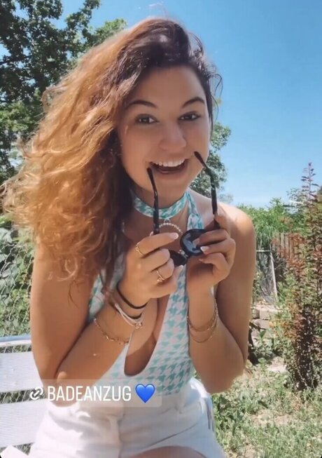 Jesina Amweg actrice de nus collection