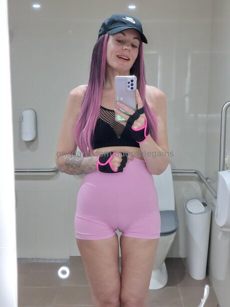 Adorablegains étoile nue galerie