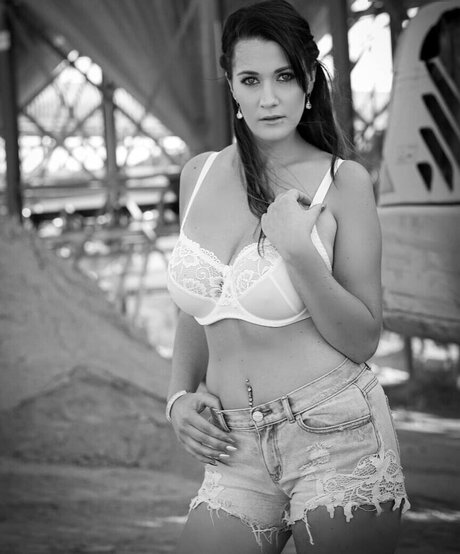 Carina Sitzberger top star image