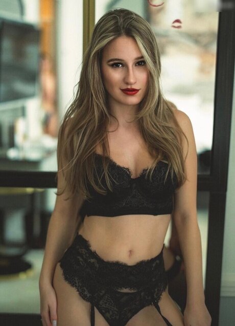 Celine Zed étoile nue img