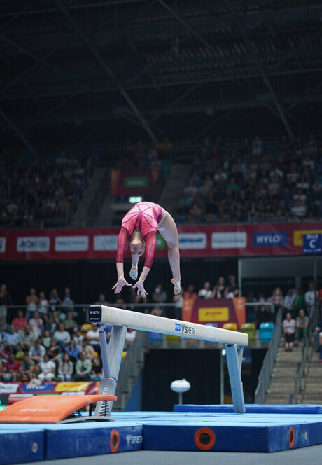 Emma Malewski actrice chaude img