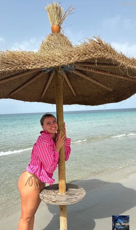 Emma Malewski nus star du porno des photos