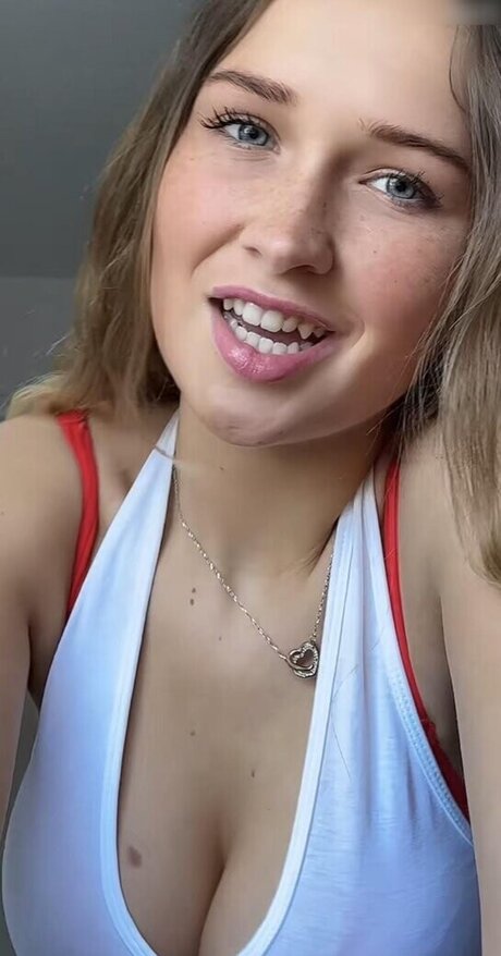 Wieke star du porno adulte images