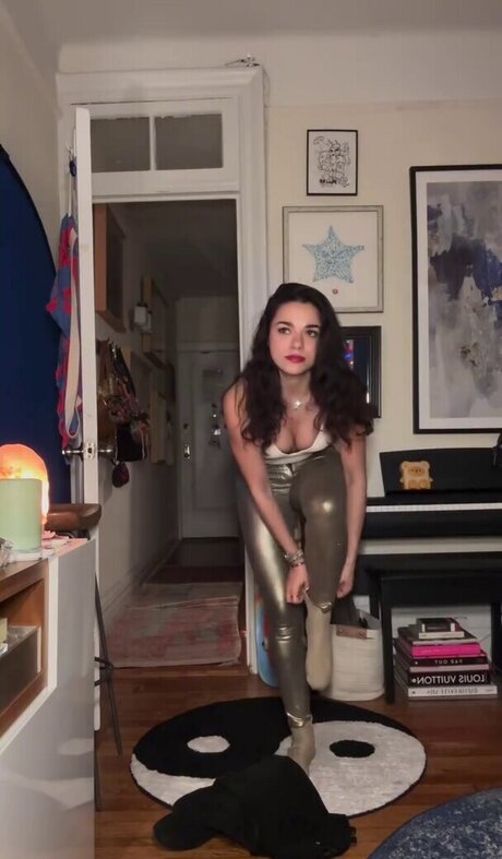 AllyAnnaMaria modèle meilleur photos