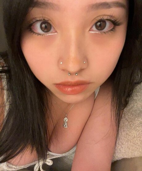 Violetngyn star du porno gratuite images