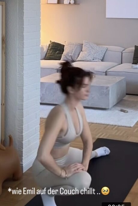 Julia Schulze xxx star du porno img