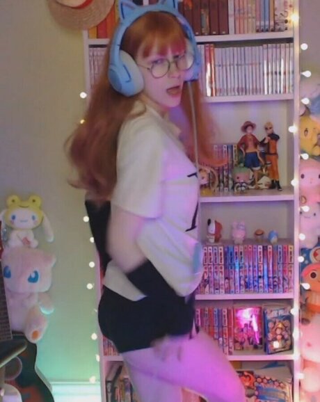 Skymi chan actrice libre archive