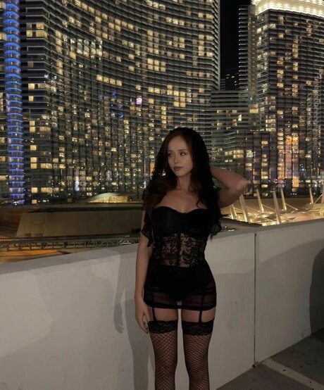 Taylor Levinson star du porno exclusive photos