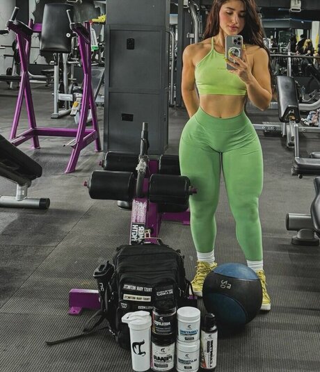 jasmine rguez 777 star du porno exclusive photos