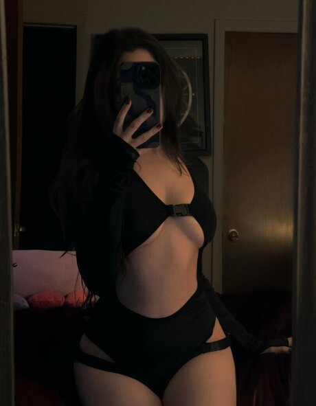 vigo onlyfans exclusif sympa collection