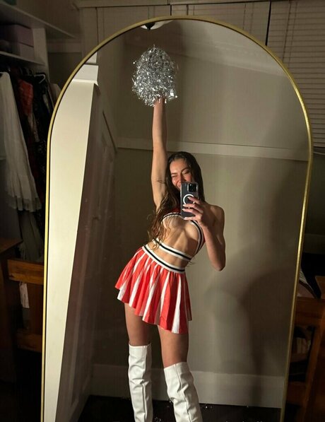 V ctoria7 actrice sexy des photos