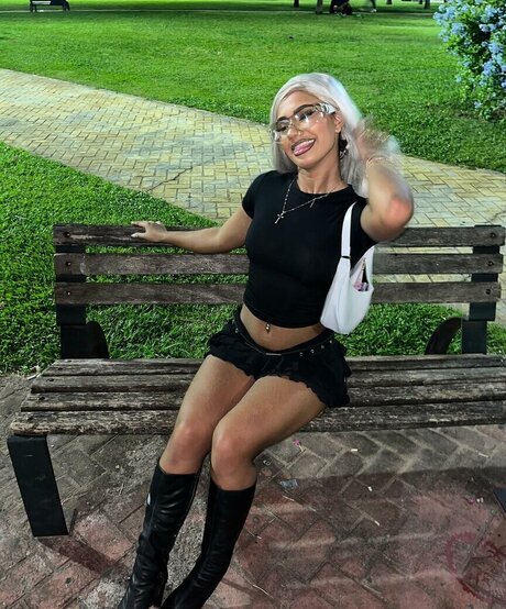 baddiejuu haut de star du porno archive