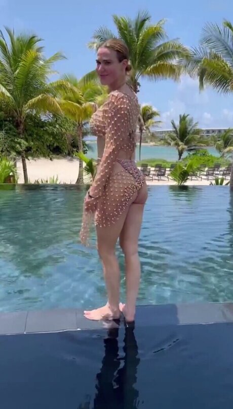 brune petite onlyfans meilleur parfait photo