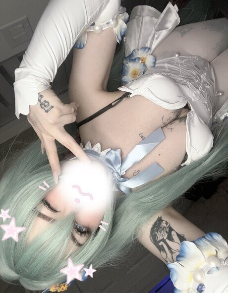 Laurinchhhe actrice porno des photos