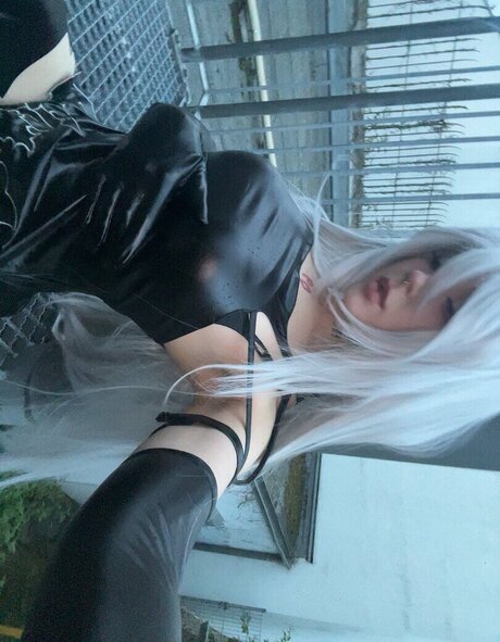 Laurinchhhe modèle magnifique photos