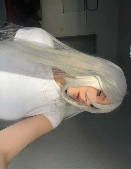 Laurinchhhe actrice nue img