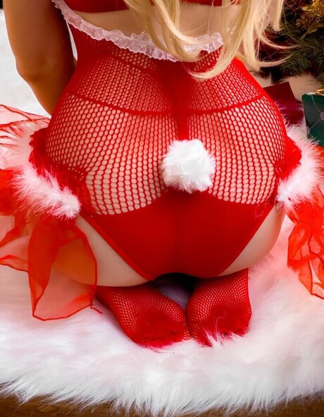 LilBrokenBlossom star du porno en haute qualité image