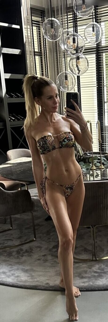 Alina Schulte im Hoff modèle nu photos