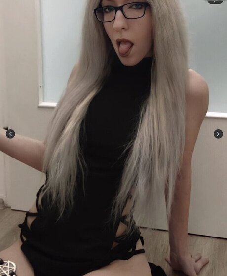 Blue mogli jolie star du porno images