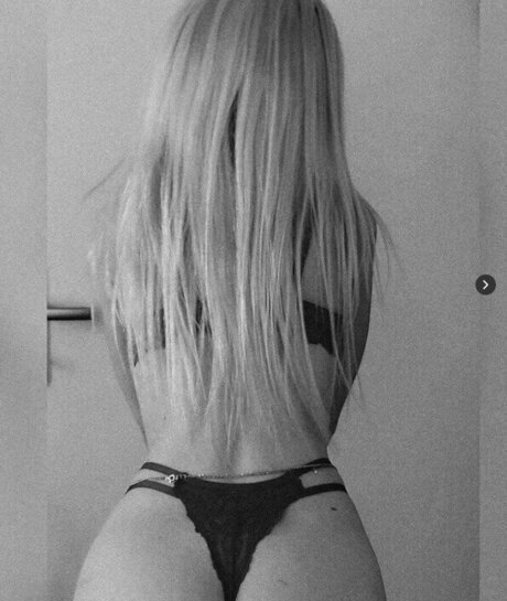 20 ans seulementfans porno nu archive