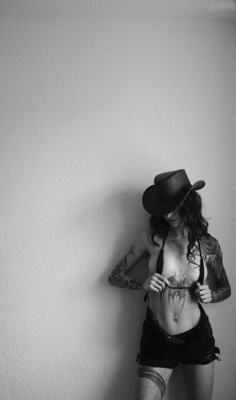 Anny Ink__anny ink_ modèle xxx image