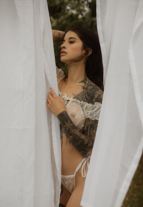 Anny Ink__anny ink_ modèle xxx photos