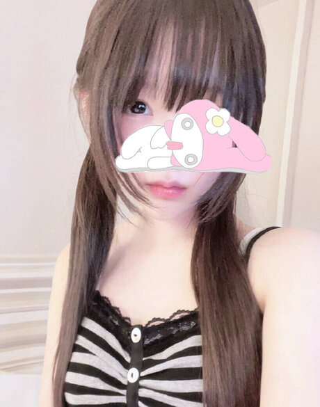 Loveyoukillyou modèle de sexe img