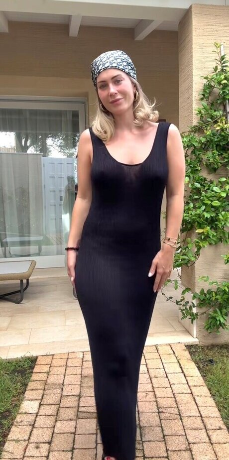 Mrs Bella star du porno sexy img