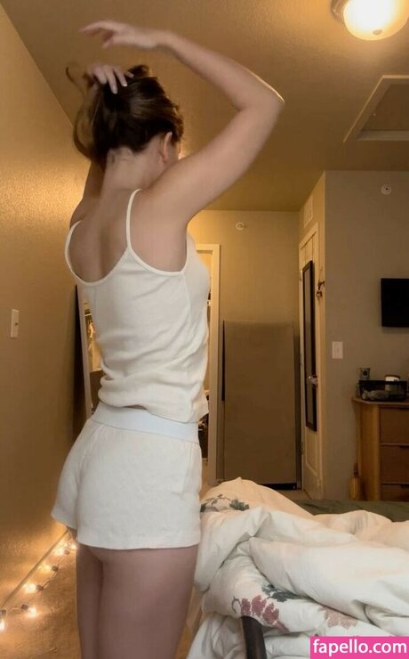 Jillynozomi modèle nu image