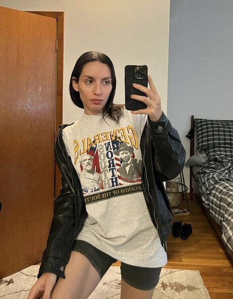 Anna Khachiyan star du porno image