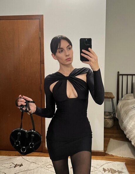 Anna Khachiyan xxx étoile photos