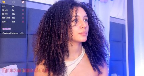 sweetcurly1 modèle chaud images