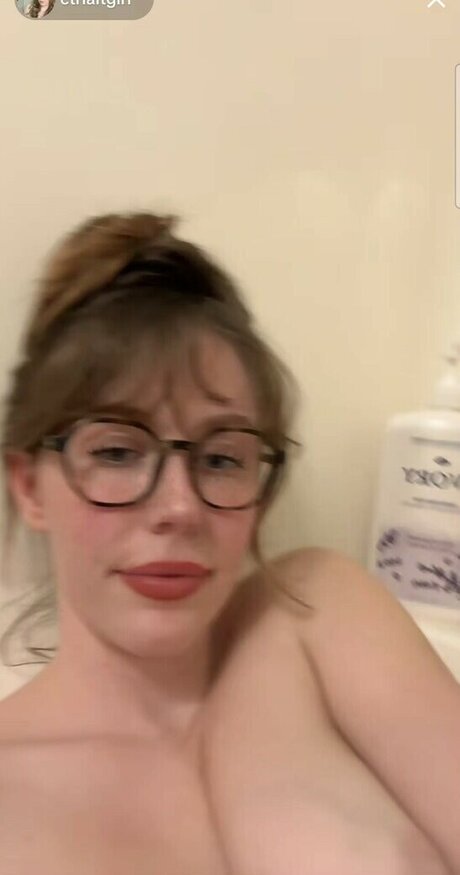 Ctrlaltgirl modèle hd galeries