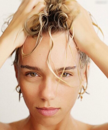 Lisa und Lena star du porno gratuite images