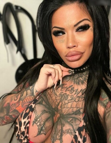 Catherine Teufelsweib étoile sexy images