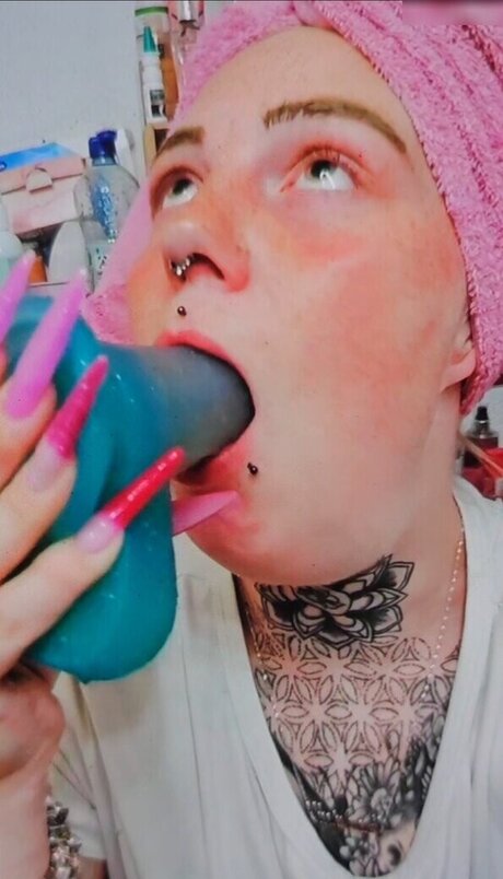 x no interest x modèles nus archive