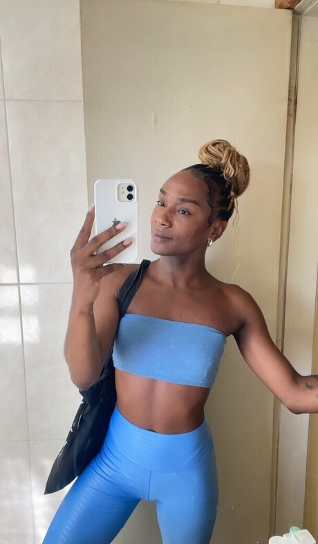 Lua Castro meilleure étoile images