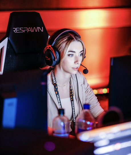 SommerSet actrice artistique images