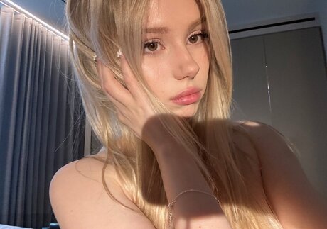 Kitty Mae star du porno images