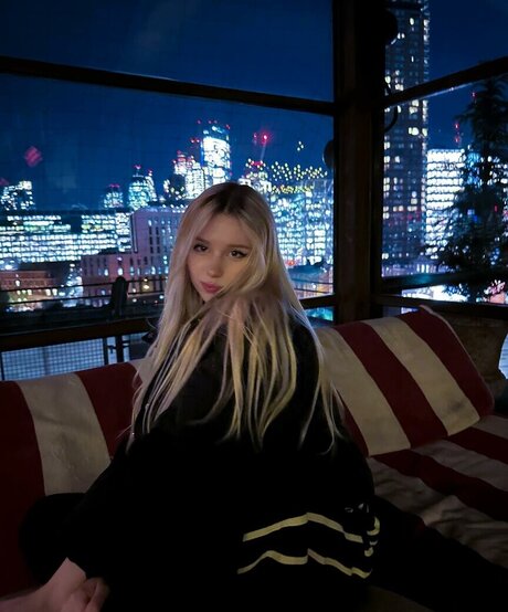 Kitty Mae actrice xxx collection