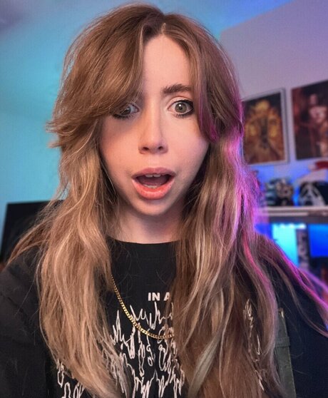 Nyybeats actrice érotique collection