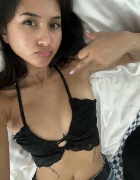 maneaterjade modèle hd image