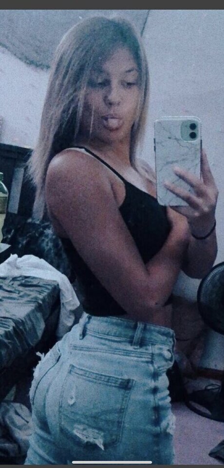 Kalia Hundley étoile magnifique des photos