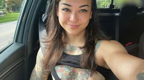 Cleo Mercury ChurchofCleo étoile érotique photo