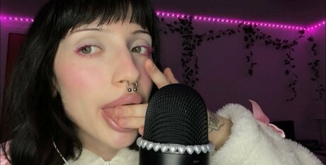 SleepGirlASMR meilleur modèle archive