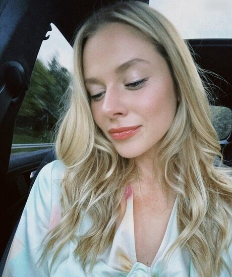 Cheyenne Pahde xxx star du porno des photos