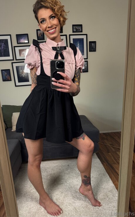 Lisa Luchs haut modèle photos